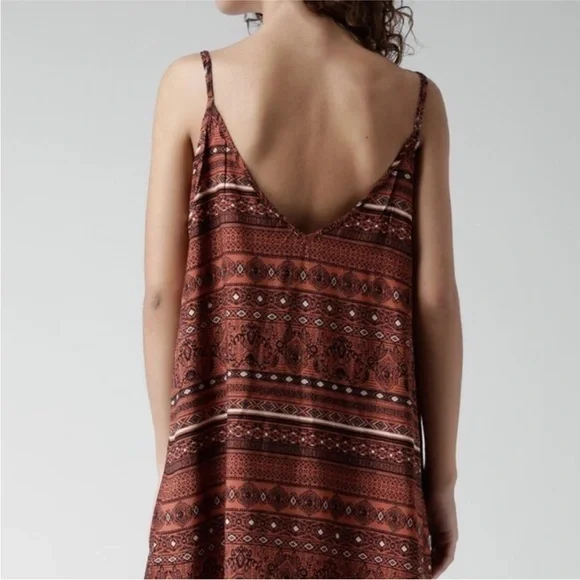 Printed Dress - Picture 2 of 7